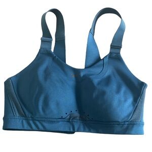 NIKE Dri Fit Sports Bra 💙